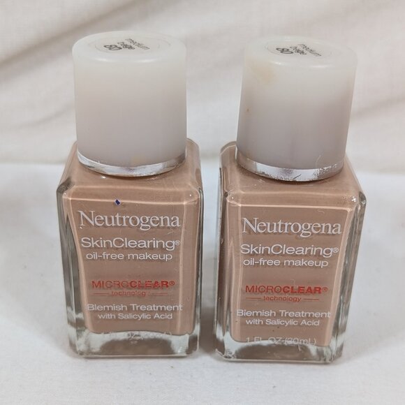 Neutrogena Skin Clearing medium Beige Foundation - Picture 1 of 2